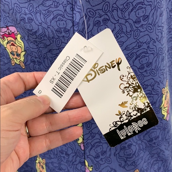 Lularoe Miss Piggy Classic Hi Low T Shirt 10PE - Picture 3 of 5